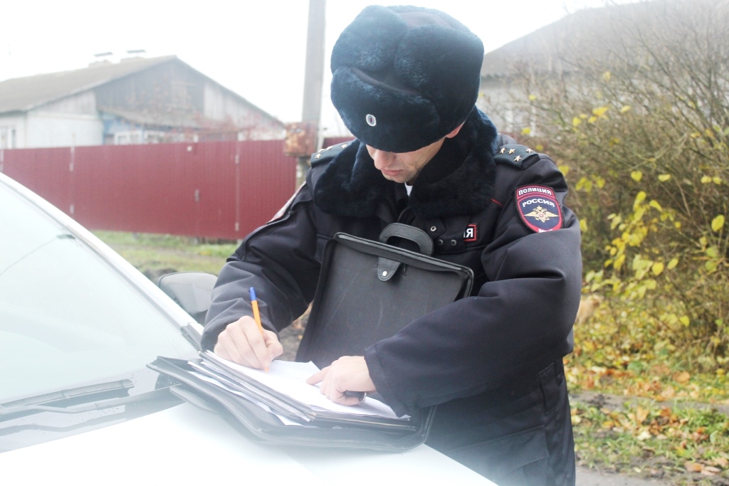 Земские участковые при поступлении на службу получат 1 миллион рублей Земские участковые при поступлении на службу получат 1 миллион рублей