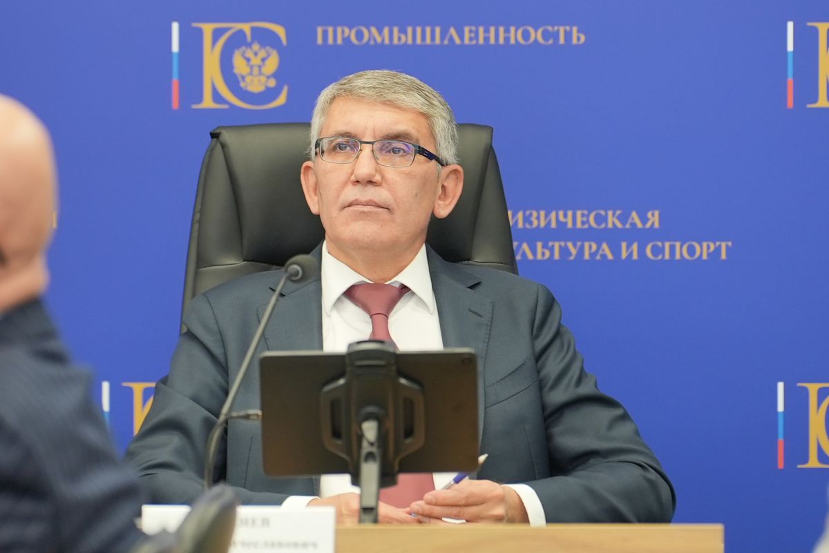 Дмитрий Миляев принял участие в комиссии Госсовета по направлению «Инвестиции» Дмитрий Миляев принял участие в комиссии Госсовета по направлению «Инвестиции»