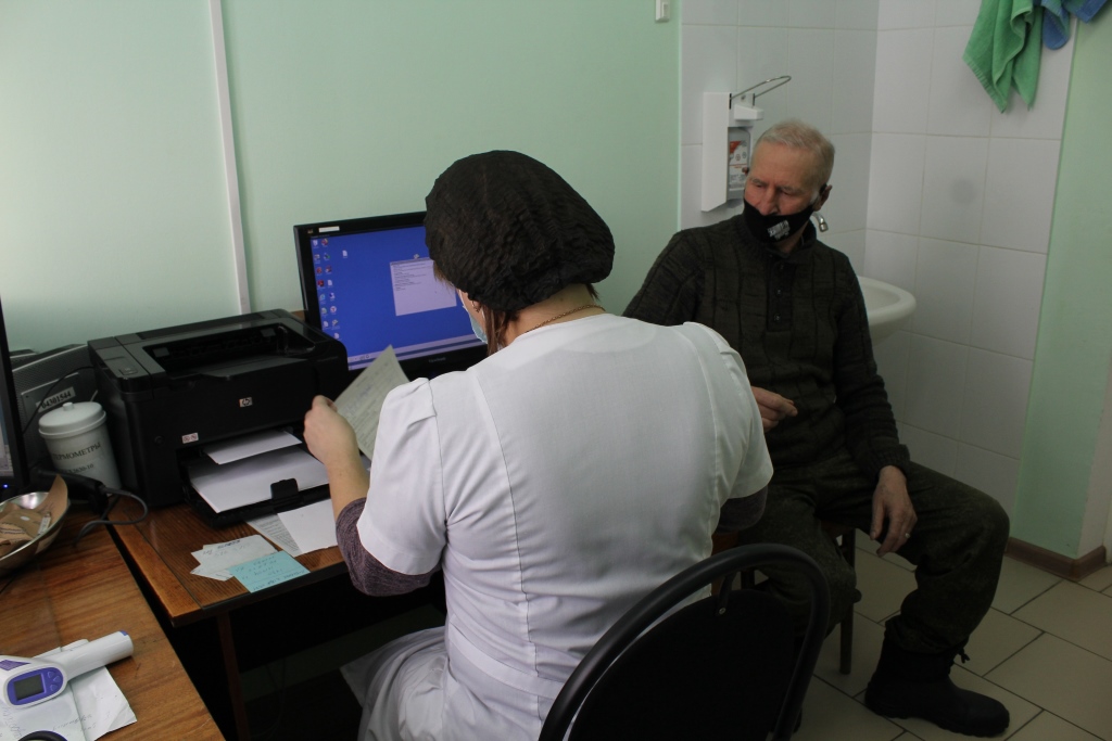 Главный специалист по медицинской профилактике напомнил о важности обследований для пожилых