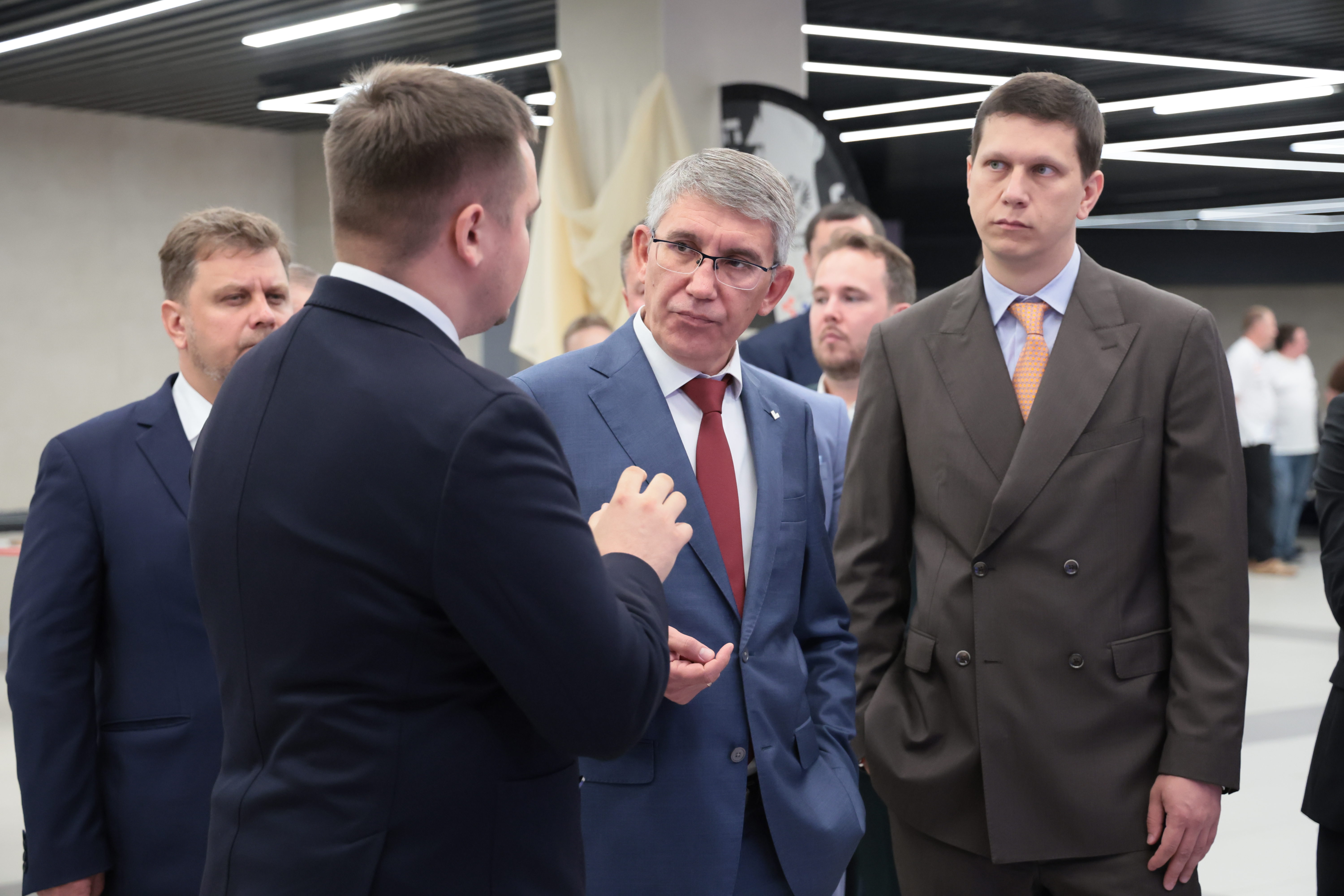 Губернатор Тульской области Дмитрий Миляев провел заседание комиссии Госсовета РФ по направлению «Физическая культура и спорт»