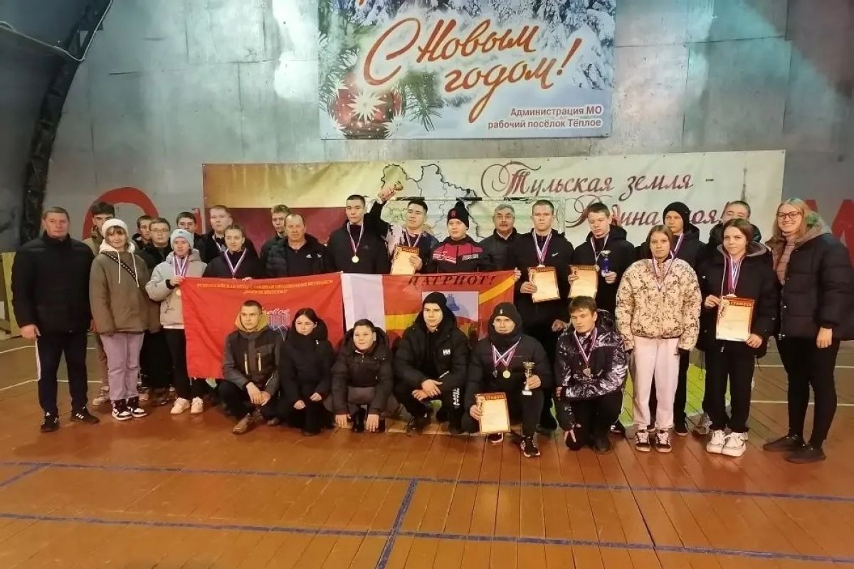 В Теплом прошли соревнования по стрельбе из пневматической винтовки