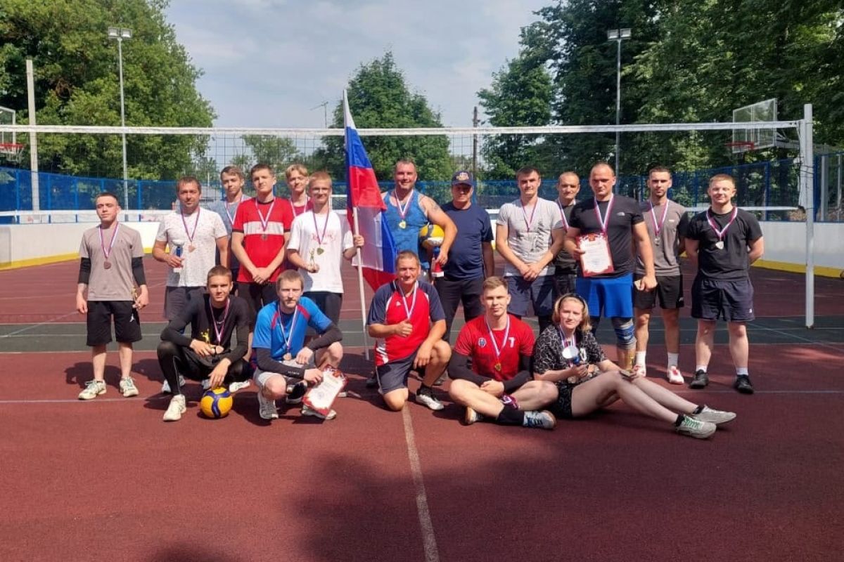 Хороший повод сыграть в волейбол