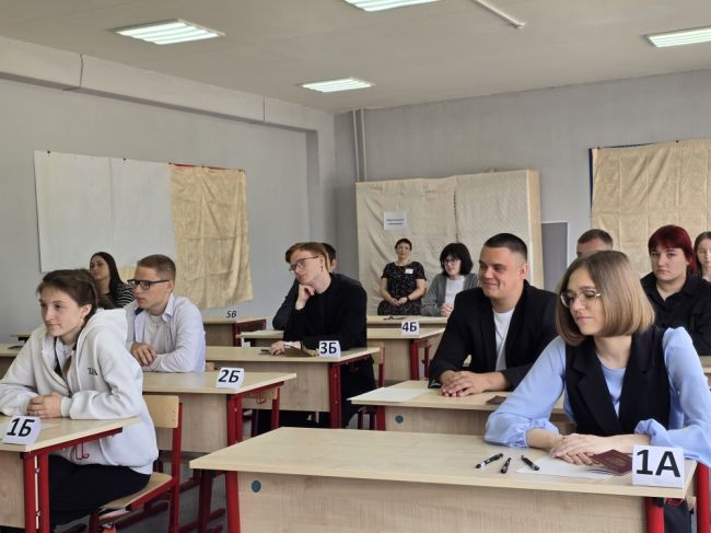 Выпускники теплоогаревских школ сдали ЕГЭ по русскому языку