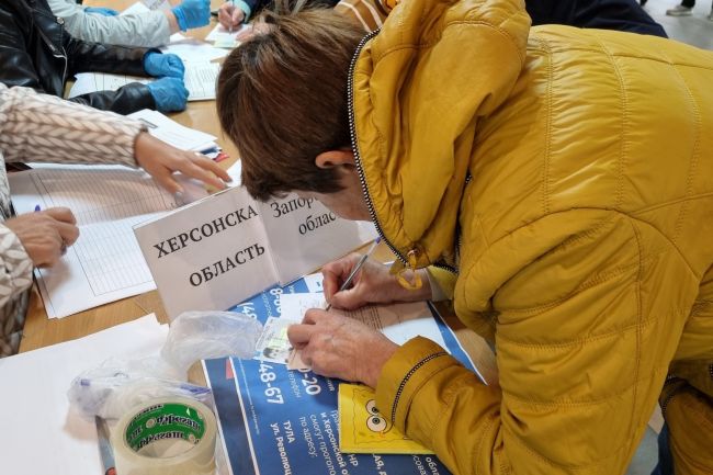 В Теплом состоялся выезд экстерриториального избирательного участка