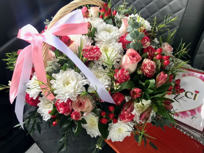Круглосуточная доставка цветов в Москве: удобство и качество