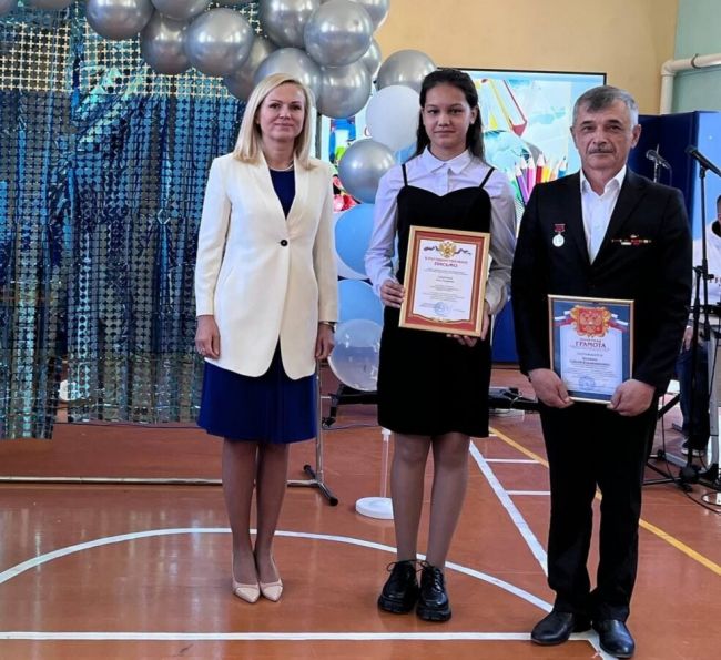 В Новогуровском прошла Линейка Успеха В Новогуровском прошла Линейка Успеха
