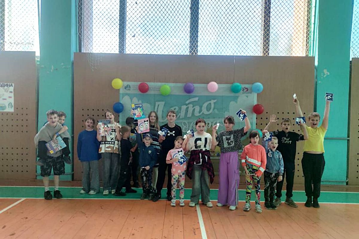 В деревне Яблонево «Лето во дворах» прошло на спортивной площадке