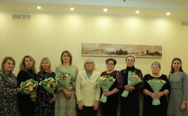 Депутаты Тульской городской Думы встретились с матерями и женами участников СВО