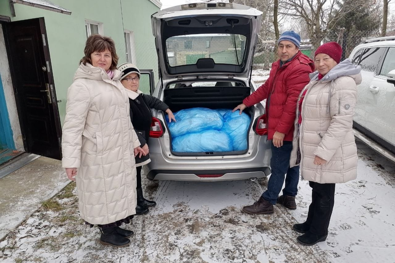 Женсоветы области активно помогают бойцам СВО