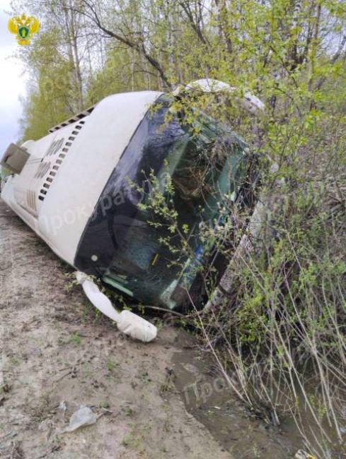 В результате ДТП пассажирского автобуса  «Тула – Белёв»  4 пассажира получили различные травмы