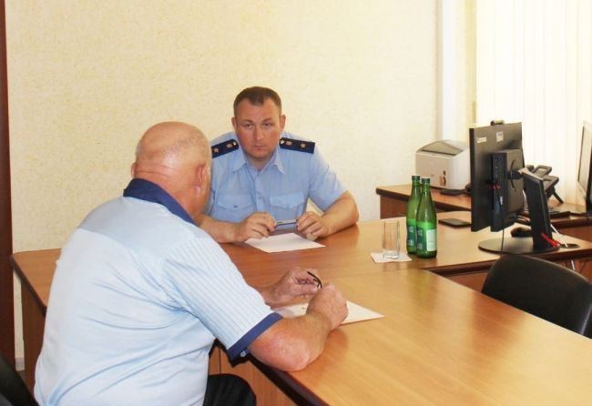 Прокурор области Александр Грицаенко провел личный прием граждан в Тепло-Огаревском и Каменском районах