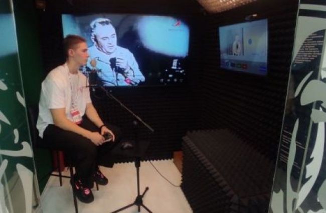 Гагарин сказал «Поехали!» в тульский микрофон: новости с выставки-форума «Россия»