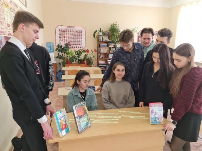 Под одним небом: о толерантности школьникам Узловского района