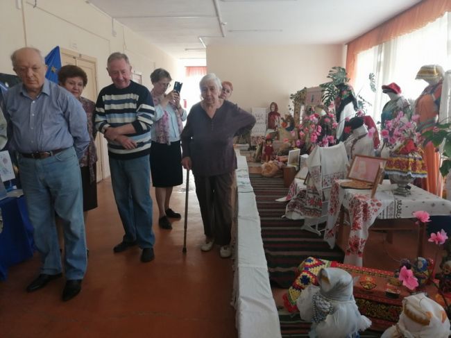Участники краеведческого клуба «У Свиридовского» посетили музей школы №21 поселка Брусянский