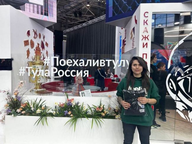 Гости выставки «Россия» сказали в тульский микрофон: «Поехали!»