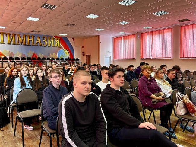 Узловским одиннадцатиклассникам объяснили как подготовиться к ГИА