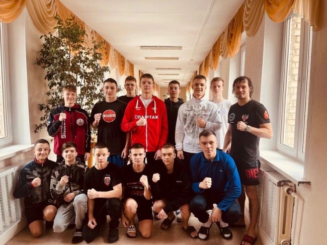 Узловские боксёры принимают участие в первенстве ЦФО