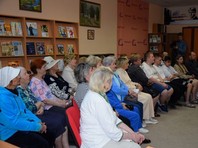 В Узловской центральной городской библиотеке прошел вечер, посвященный Дню Славянской письменности и культуры
