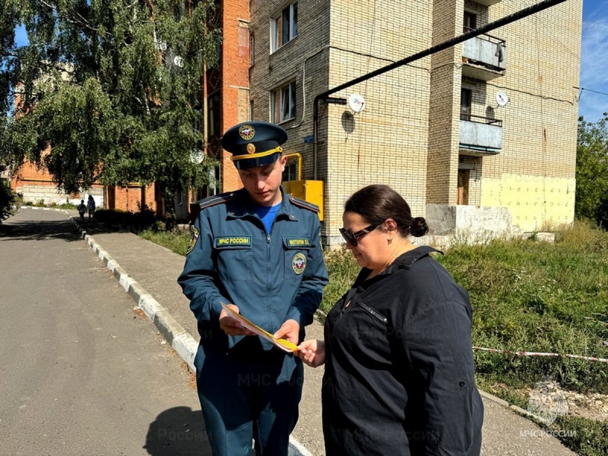 С наступлением осени спасатели напомнили жителям о правилах пожарной безопасности