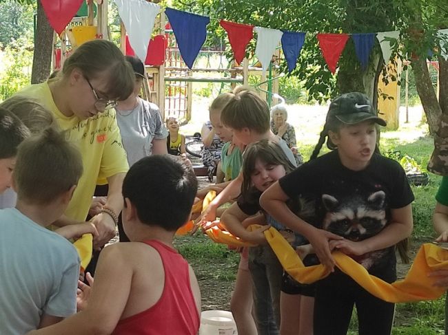 В посёлке Майский состоялся яркий праздник «Лето во дворах»