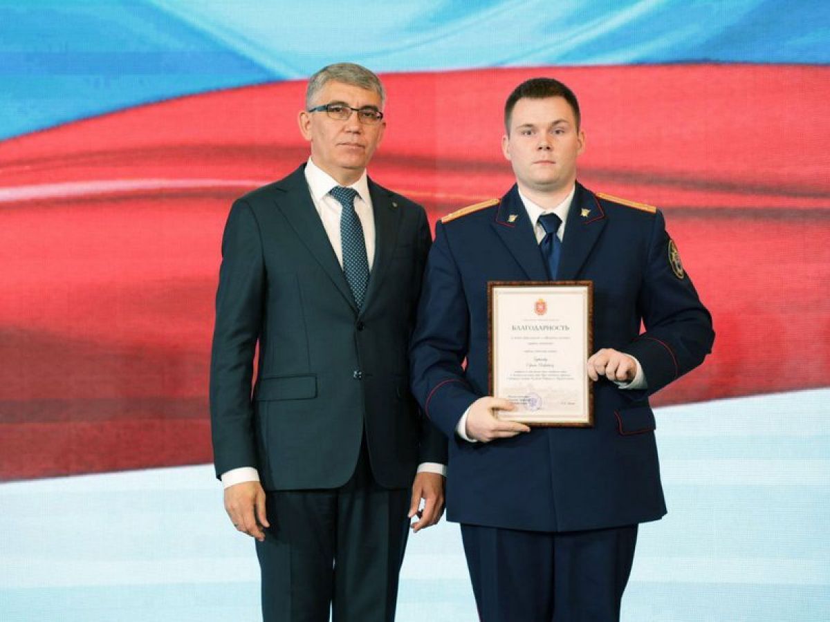 Дмитрий Миляев вручил награды тульским сотрудникам следкома России