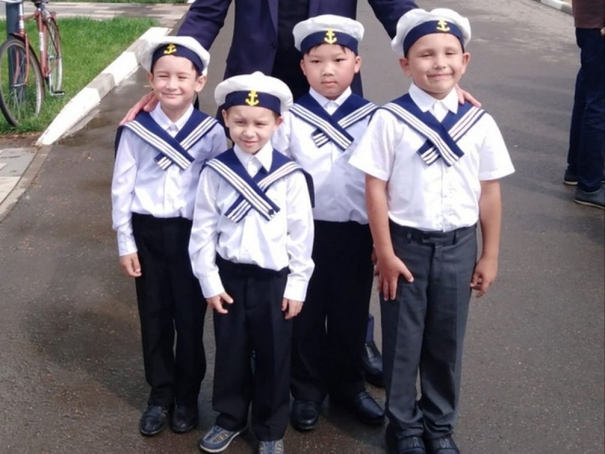 Узловские дошколята готовятся к празднованию Дня ВМФ России