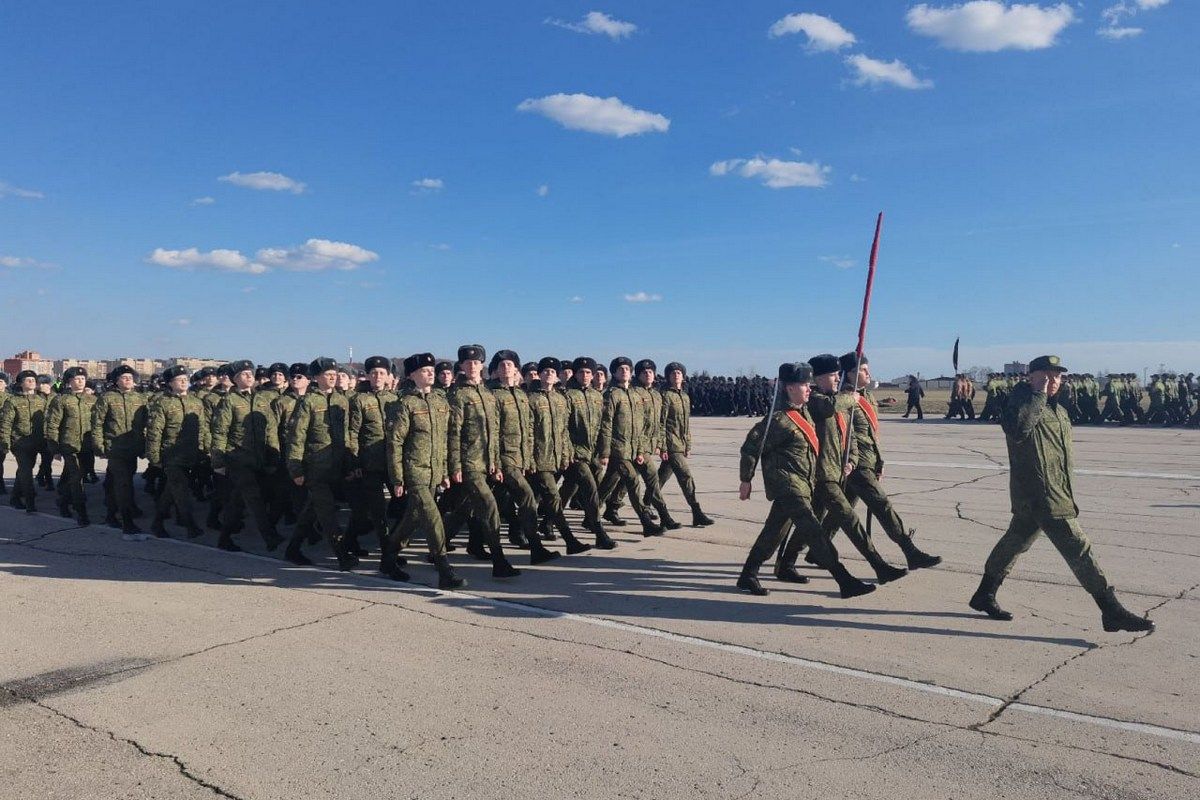 В Туле начались репетиции парада Победы