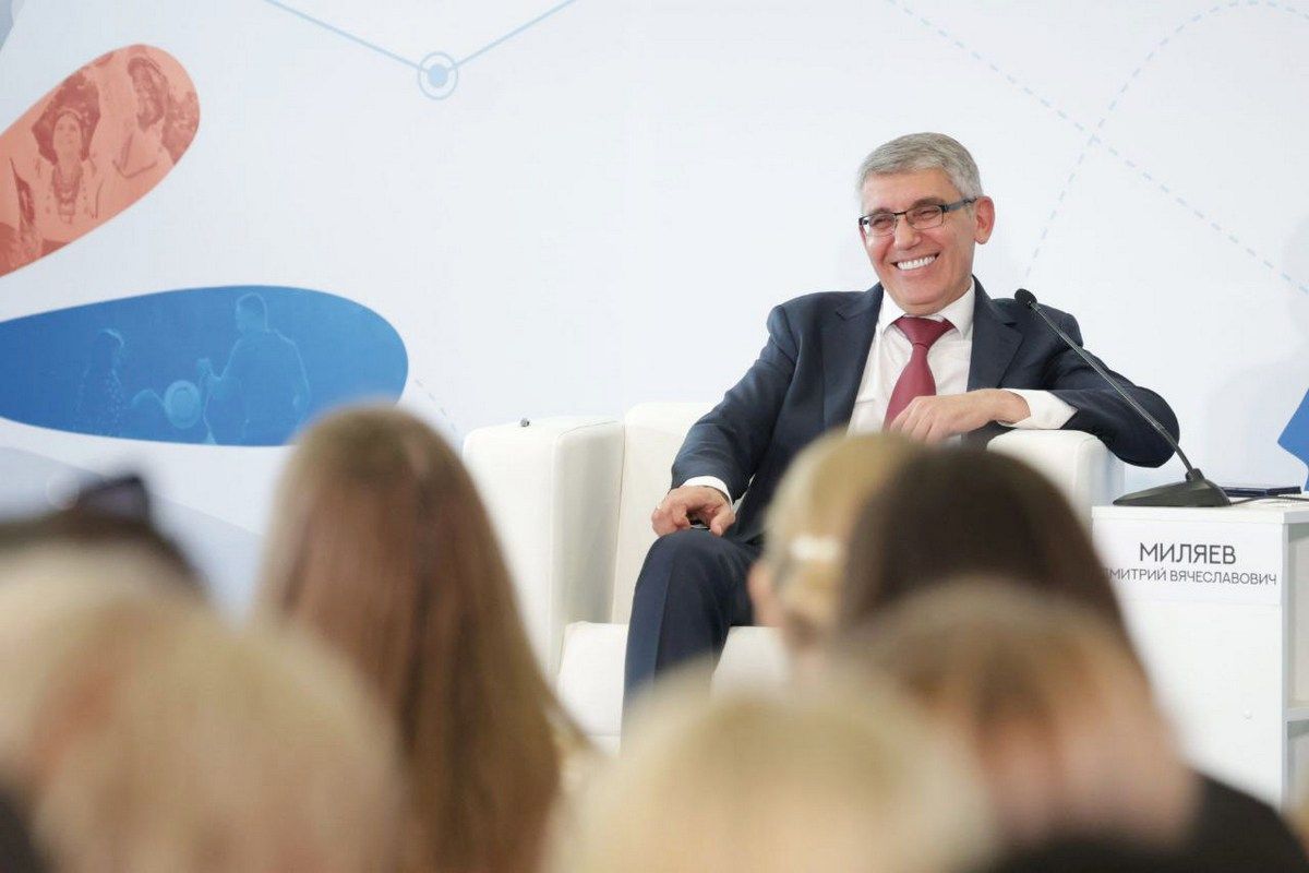 Дмитрий Миляев: «Авторы программы поддержки семьи и детства в Тульской области - сами люди»