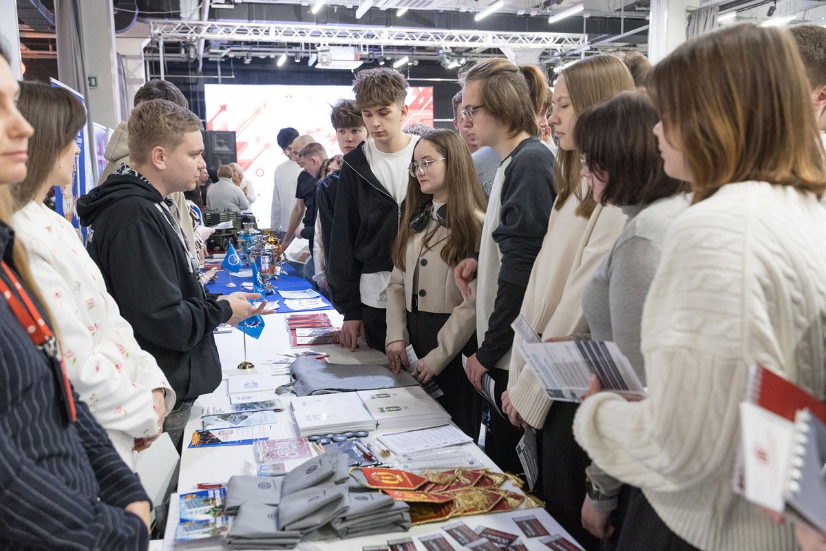 В Туле прошел региональный профориентационный форум «Твой старт!» В Туле прошел региональный профориентационный форум «Твой старт!»