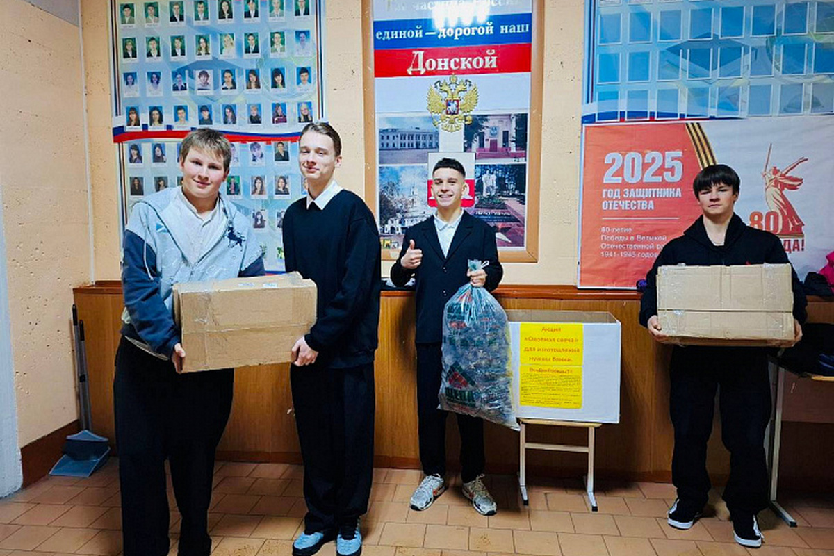 Елена Гребнева передала материал для изготовления окопных свечей Елена Гребнева передала материал для изготовления окопных свечей