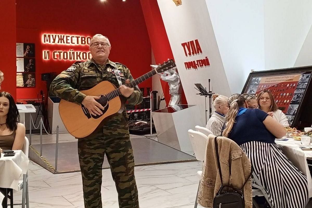 «Позывной «Поэт»»: для участников спецоперации организована творческая встреча «Позывной «Поэт»»: для участников спецоперации организована творческая встреча
