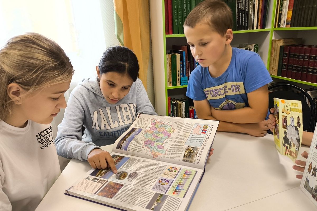 Юным узловчанам рассказали об исторических событиях 1612 года Юным узловчанам рассказали об исторических событиях 1612 года