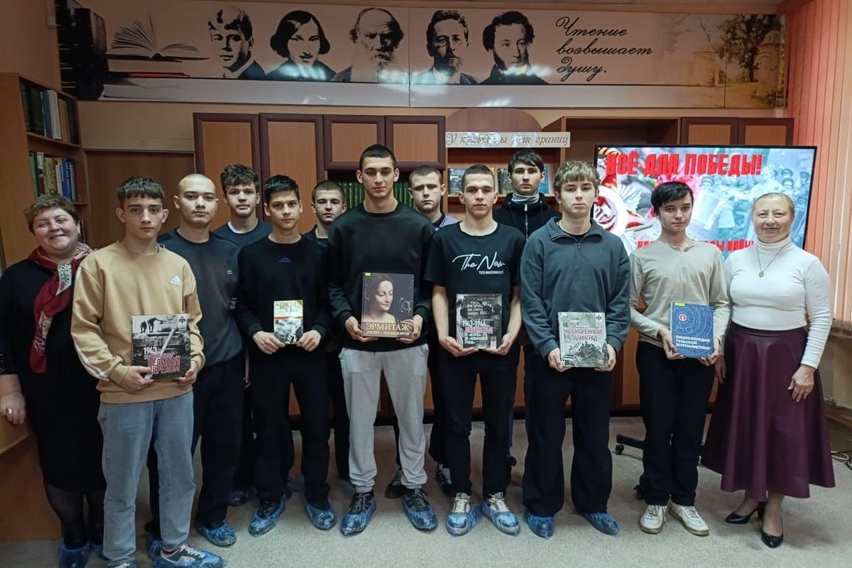 Узловчане узнали, как работали в военное время библиотеки Узловчане узнали, как работали в военное время библиотеки