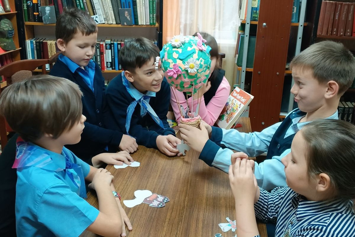 Юные узловчане отправились в литературное путешествие Юные узловчане отправились в литературное путешествие