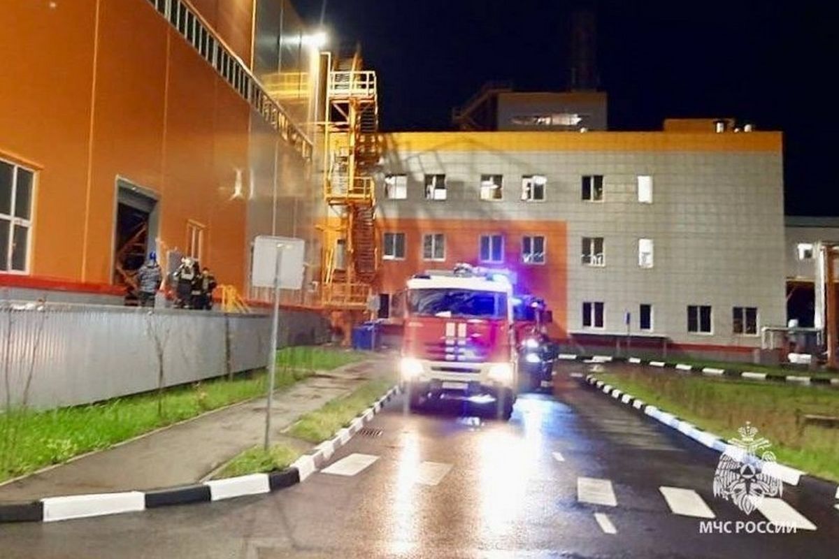 В Узловском районе горел склад В Узловском районе горел склад