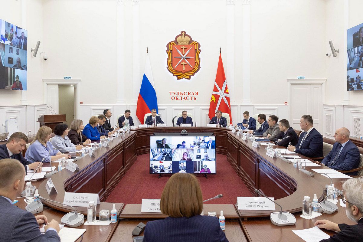 В Туле прошло совещание с участием сенаторов РФ