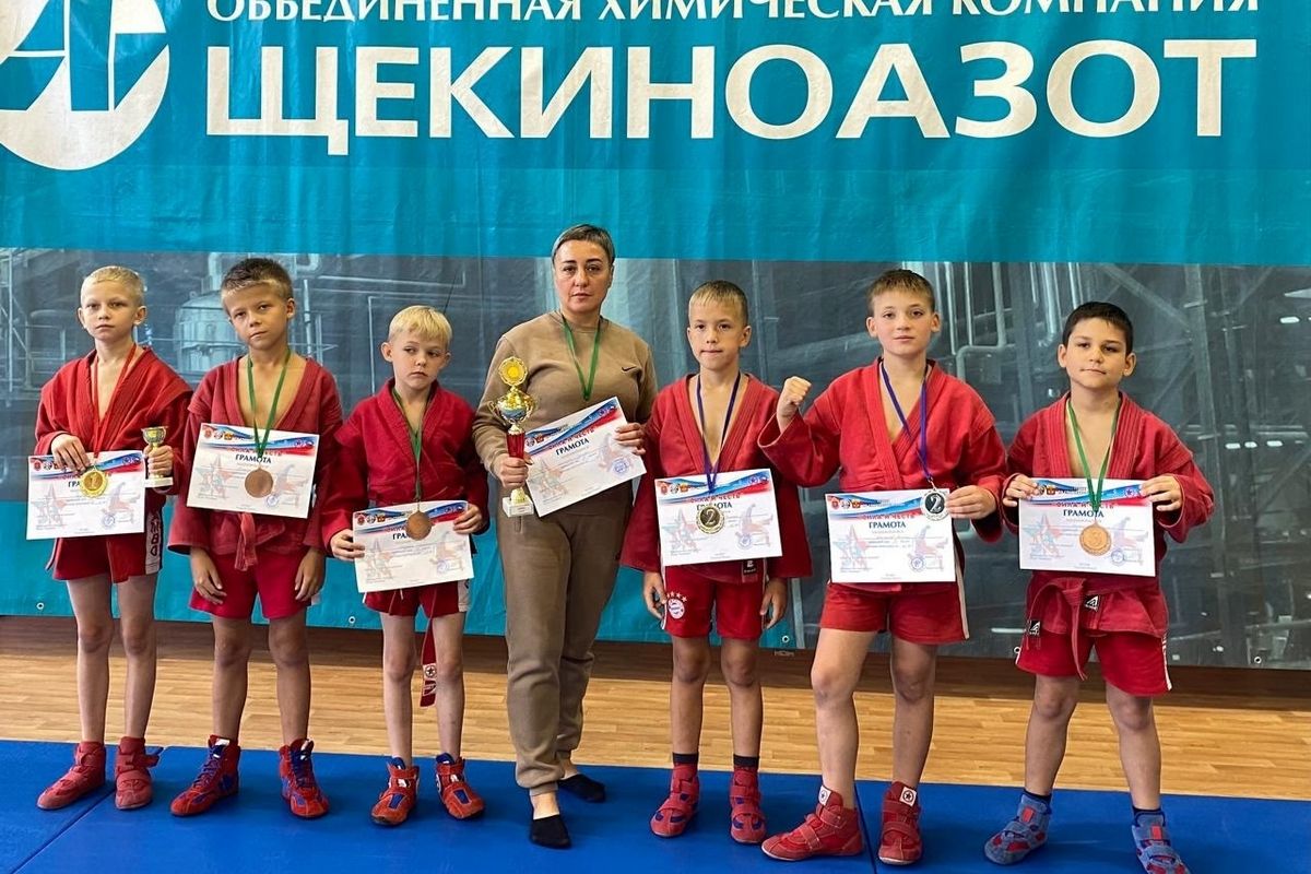 Победы узловских самбистов