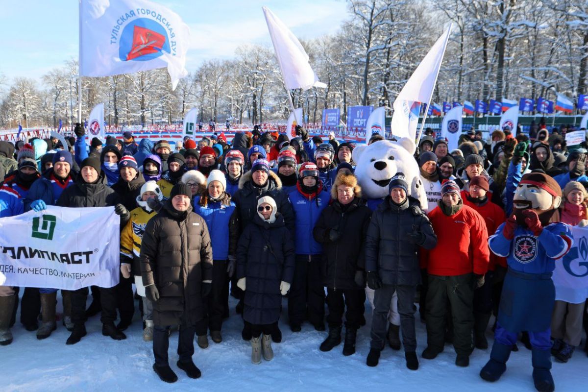 В Туле прошел Фестиваль по хоккею в валенках на Кубок партии «Единая Россия» В Туле прошел Фестиваль по хоккею в валенках на Кубок партии «Единая Россия»