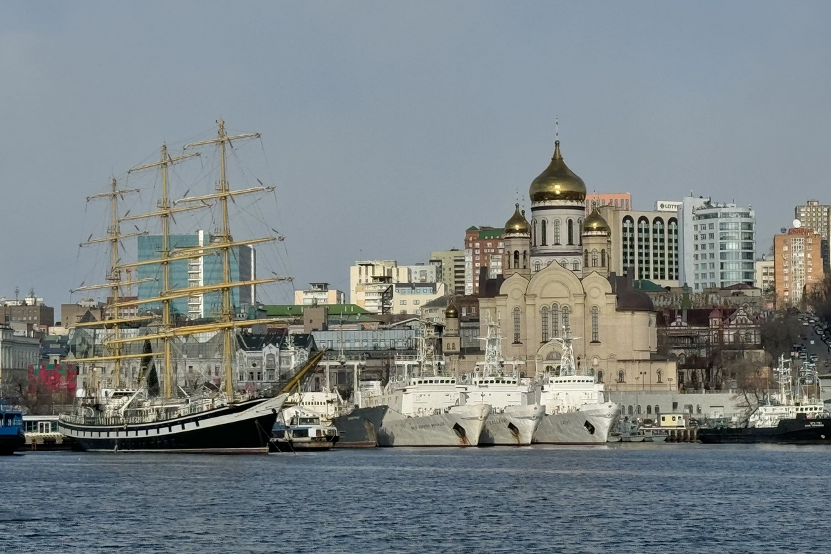 Открыт закрытый порт Владивосток Открыт закрытый порт Владивосток