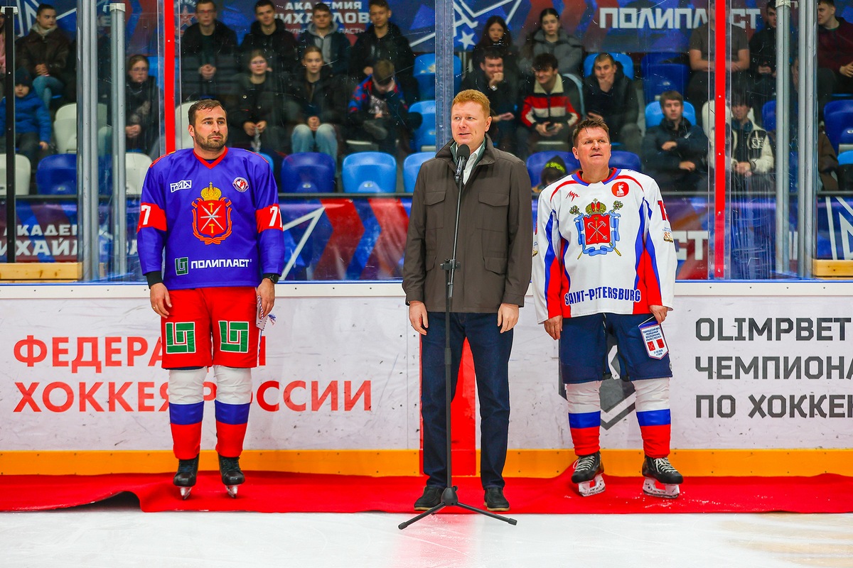 Хоккейный матч в Туле, посвященный 12-летию воссоединения Крыма и Севастополя с Россией