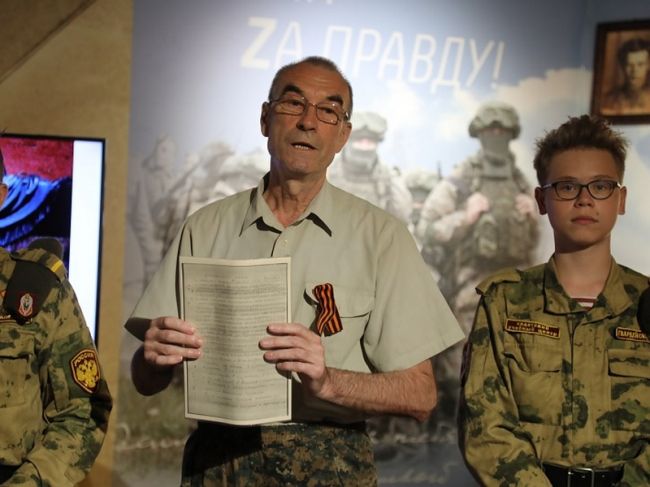 Евгений Барышников: Волонтеры, ветераны, молодежь поддерживают действия главы нашего государства