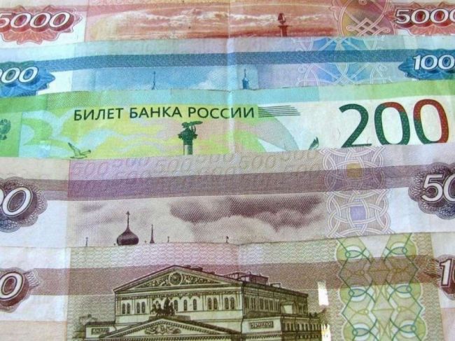 Количество поддельных банкнот в регионе сократилось вдвое
