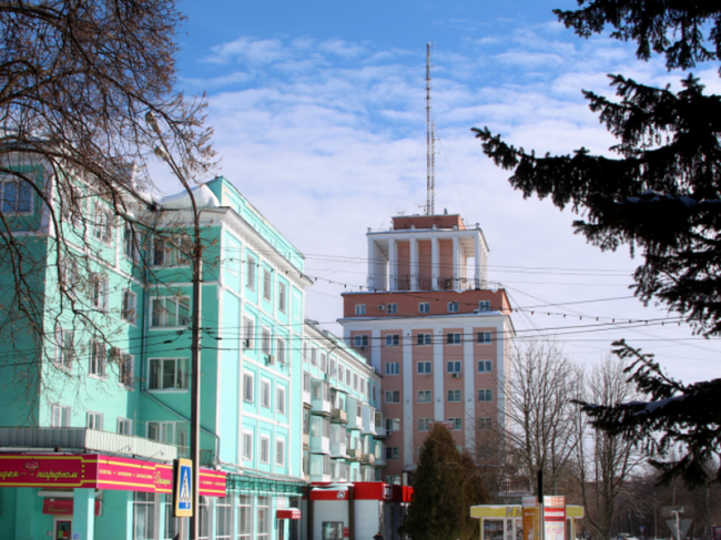 Жители Новомосковска обеспокоены ситуацией, связанной с неприятным запахом в городе