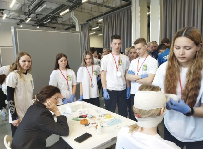 Веневские школьники приняли участие в областном конкурсе по оказанию первой медицинской помощи