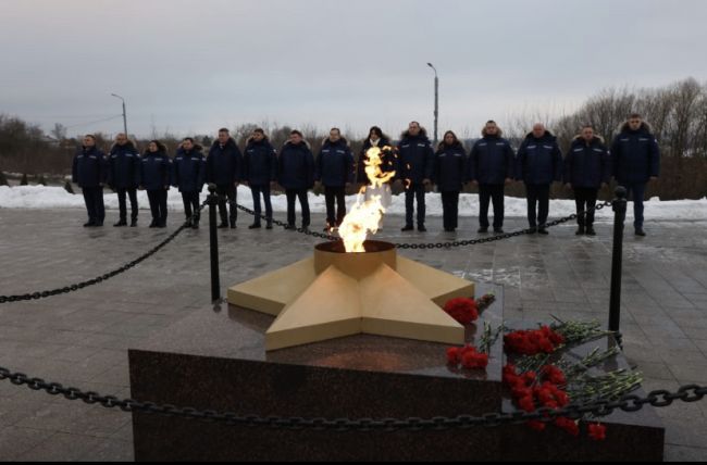 Сотрудники «Тулэнерго» почтили память героев-энергетиков в Туле