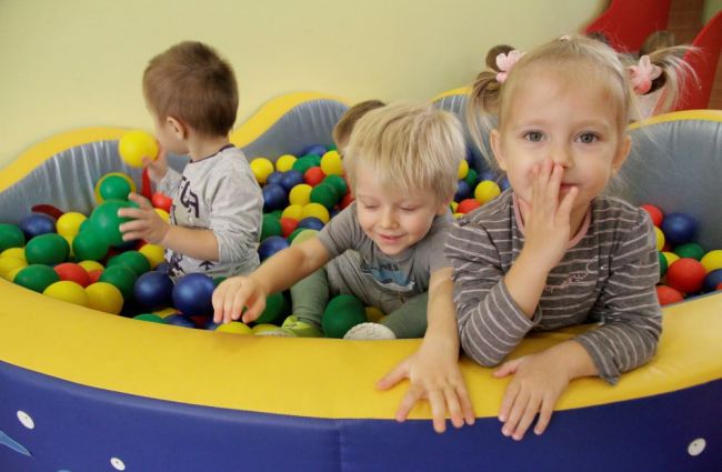 В Киреевском детском саду привели в порядок детскую игровую площадку