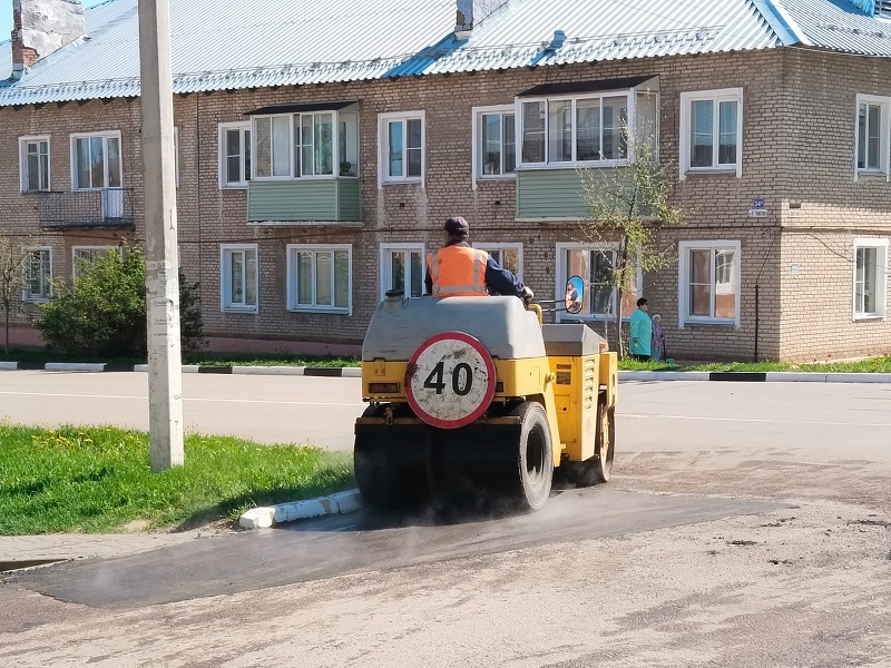 В Суворовском районе выполнили ямочный ремонт автодорог  после вмешательства прокуратуры