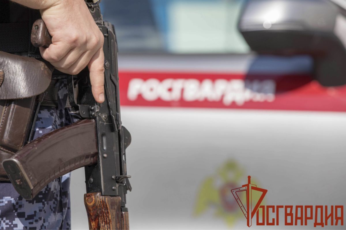 Экипажи вневедомственной охраны Росгвардии около 250 раз за неделю выезжали по сигналу тревоги