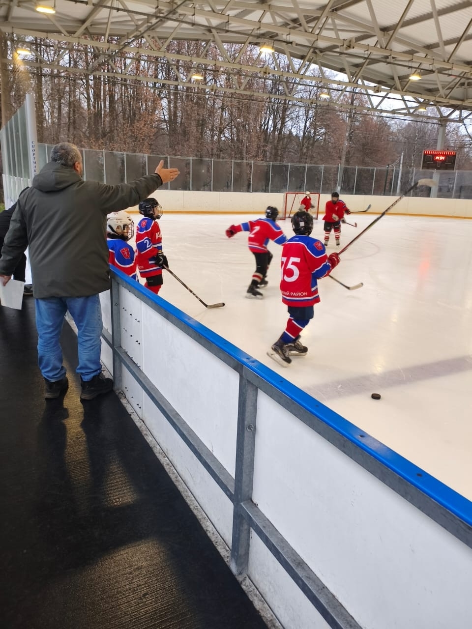 Завершающая игра группового этапа: Ракета против Витязя Завершающая игра группового этапа: Ракета против Витязя