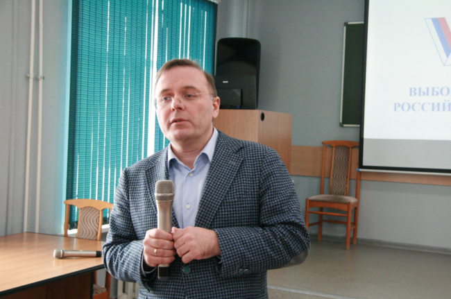 Павел Веселов рассказал будущим финансистам о выборах Президента России